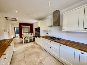 Open Plan Dining Kitchen- click for photo gallery